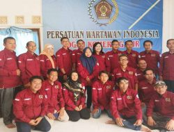 Pemantapan Susunan Panitia Pemilihan Ketua PWI OKI Masa Bakti 2024-2027 Gelar Rapat Persiapan.