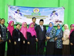 Wakil Wali Kota Depok Tinjau Perekaman KTP-EL di SMK Taruna Bhakti