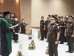 Kajati Sulut Lantik Wakajati dan Pejabat Eselon III, Tekankan Penegakan Hukum Humanis