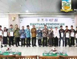 Sebanyak 414 Pelajar Terima Program Bantuan Pengambilan Ijazah Tertunda dari Pemkot Jaksel
